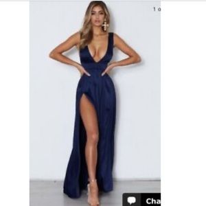 White fox boutique gown